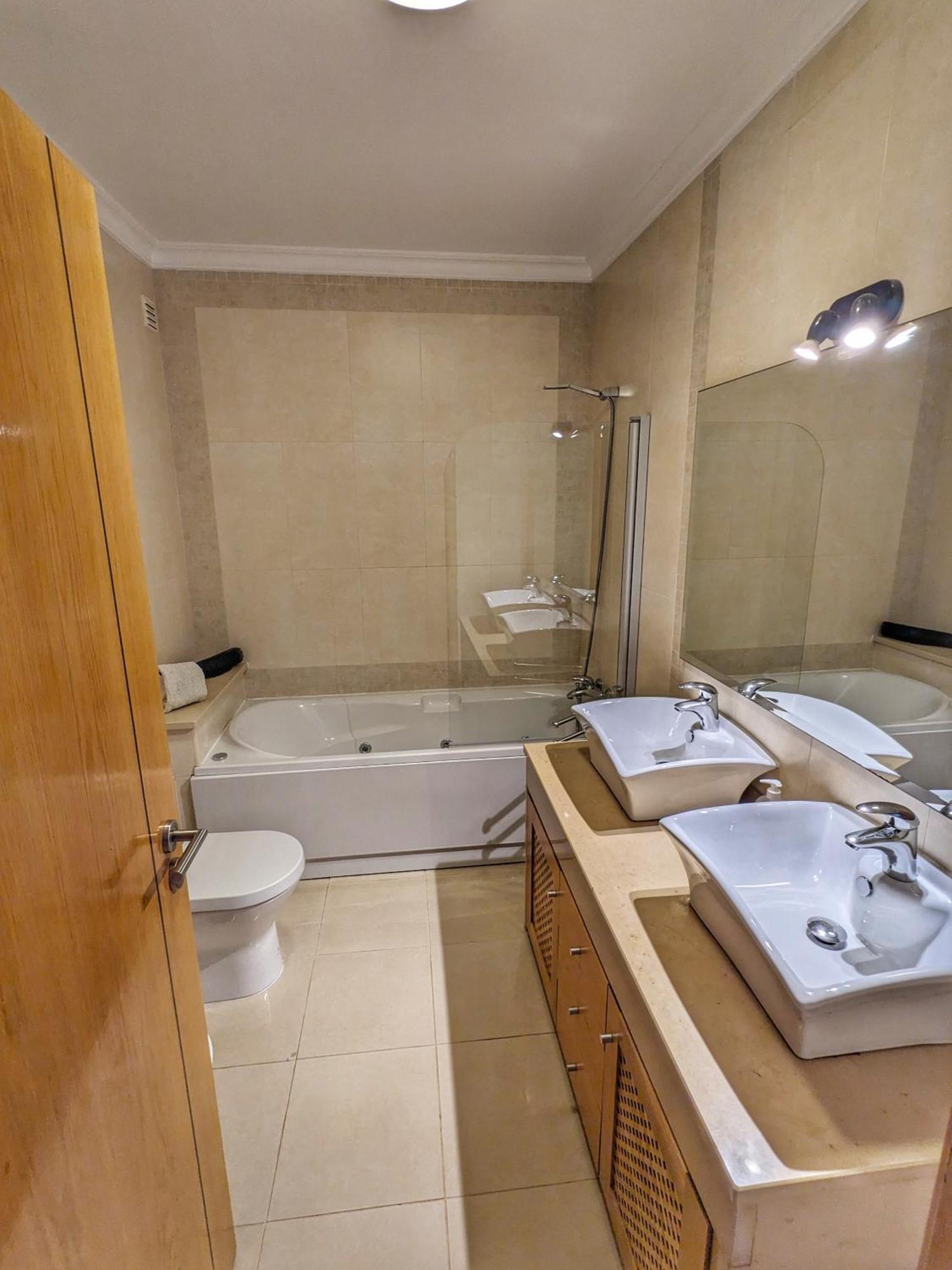 Farm Village- Townhouse 2 Mins From Old Town Albufeira Extérieur photo